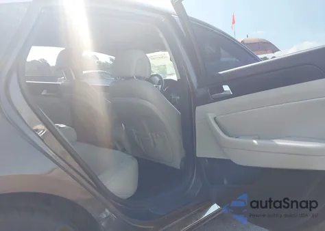 2016 Hyundai Sonata Sport z USA, uszkodzony, nr VIN 5NPE34AF5GH423404